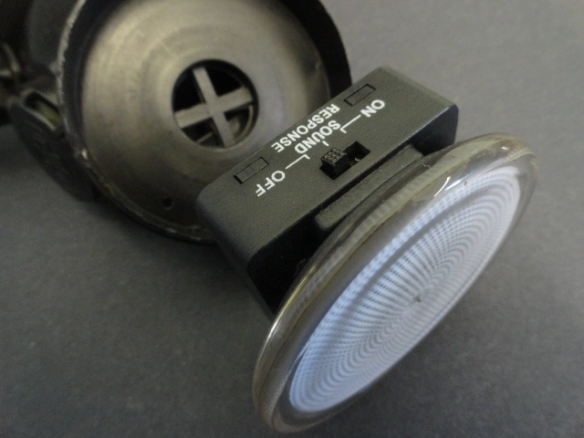 DISCOBOLE Masque à Gaz Cyber-gothique Plasma Lumineux – Image 2