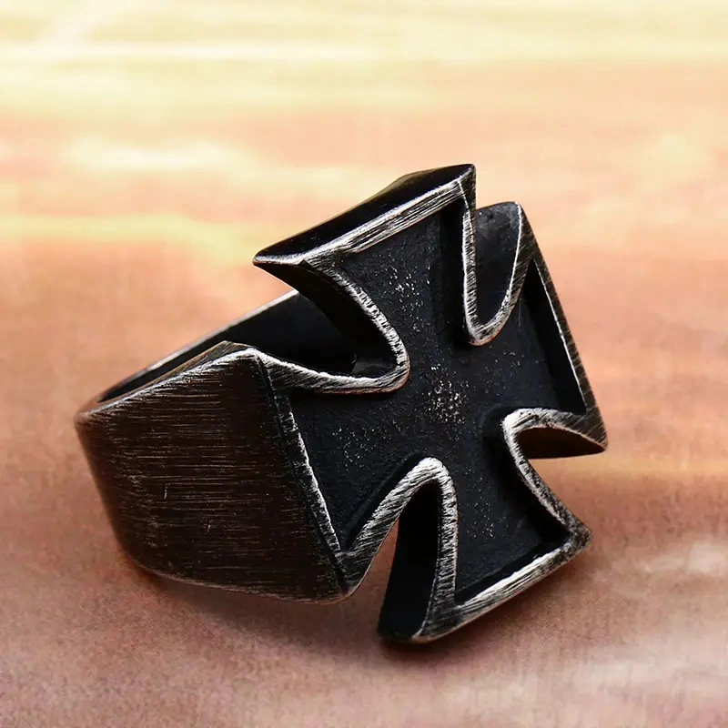 DISCOBOLE Bague Gothique 'black Iron Cross' â Image 3